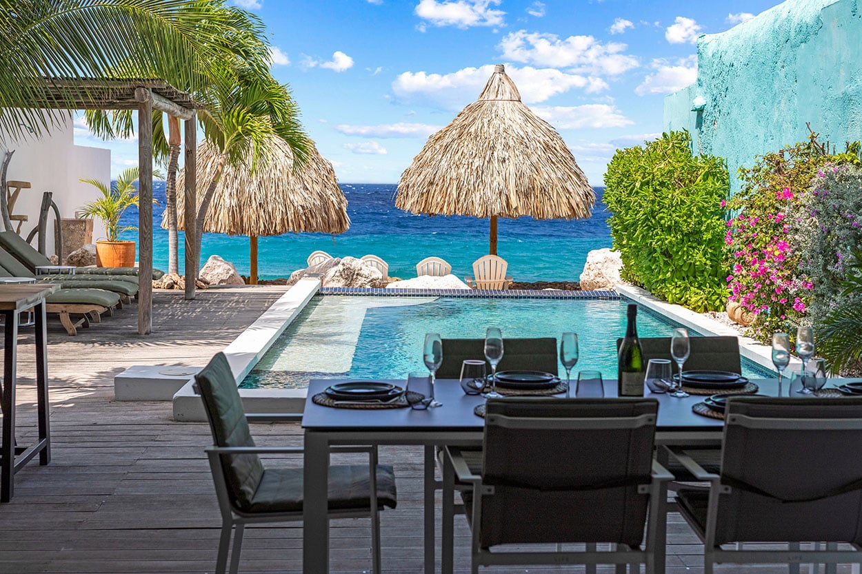 Dining table on the waterside terrace